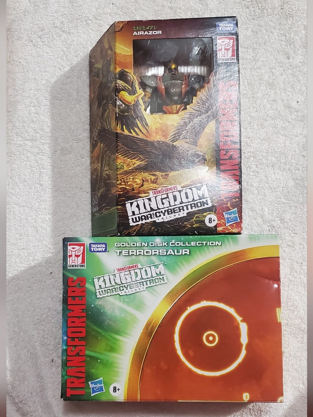 Hasbro Transformers Kingdom Golden Disk Collection Terrorsaur - Green & Orange